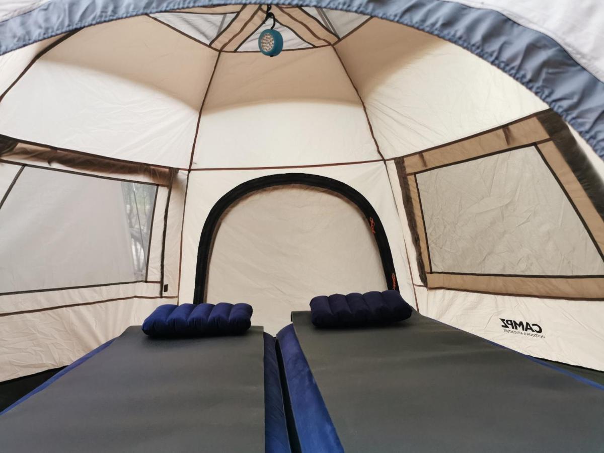 Adorable tente avec parking gratuit sur place La Ciotat Extérieur photo